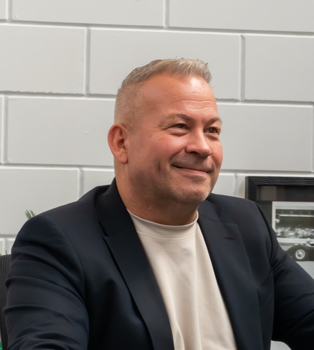 Aanbod Details Person Image Aanbod | Upstream Automotive B.V.